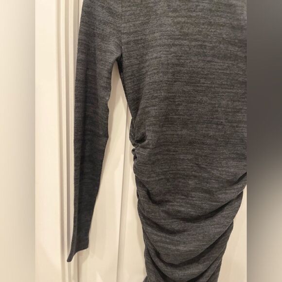 n: Philanthropy Revolve Electra Ruched One Sleeve Mini Dress In Charcoal.Size S - Picture 7 of 12
